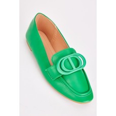 Detailed Front Faux Leather Loafers